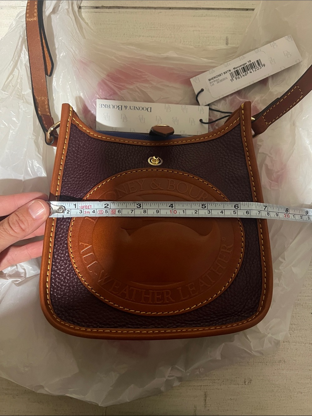 Dooney & Bourke Leather Heritage Duck Mini Messenger Crossbody in Bordeaux - Picture 6 of 8